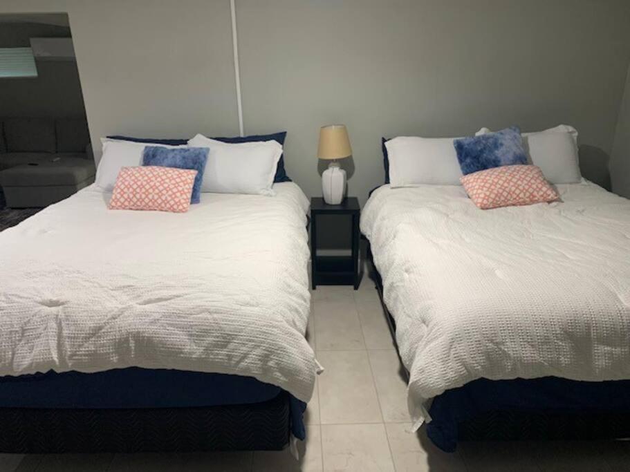 Stylish Basement Studio In Central El Paso - Very Spacious Extérieur photo