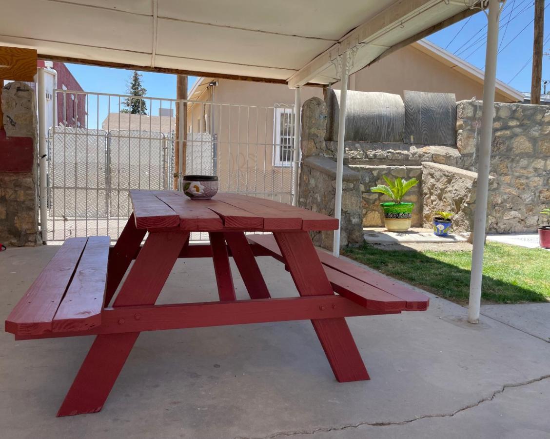 Stylish Basement Studio In Central El Paso - Very Spacious Extérieur photo